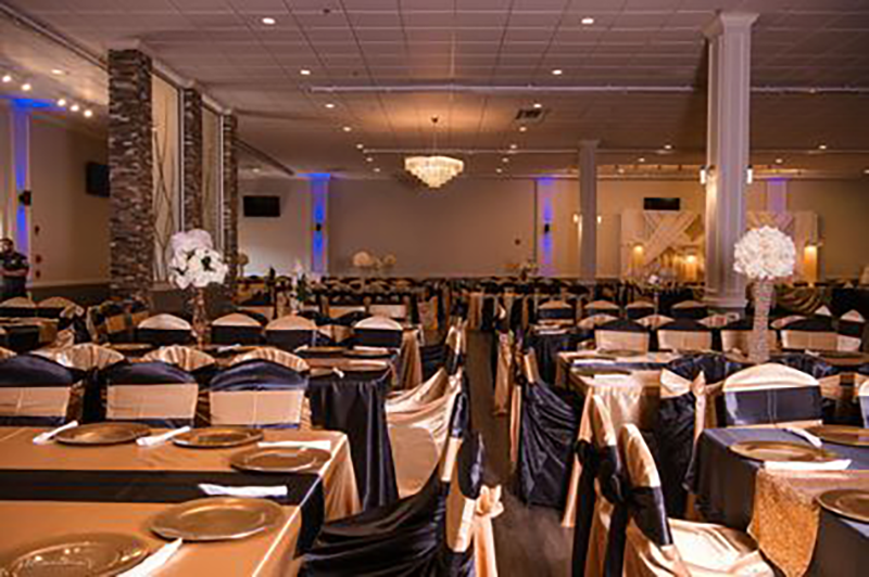 Quinceañera party room with all-inclusive value