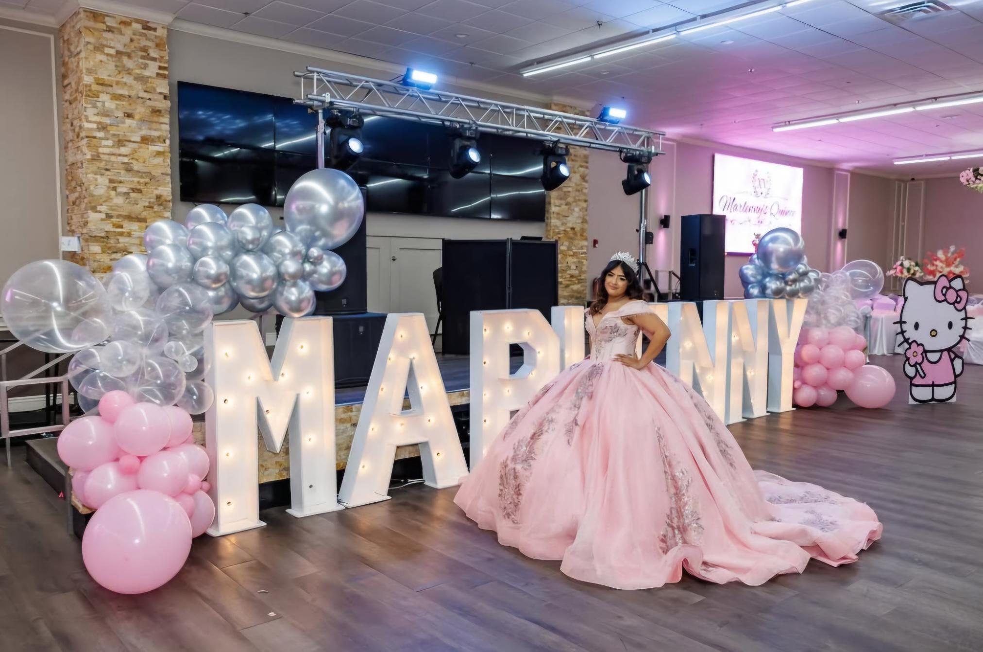 Elegant all-inclusive event venue with chandeliers